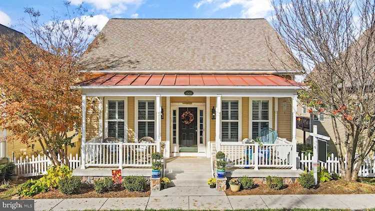 17450 Lethridge Circle Round Hill, VA 20141