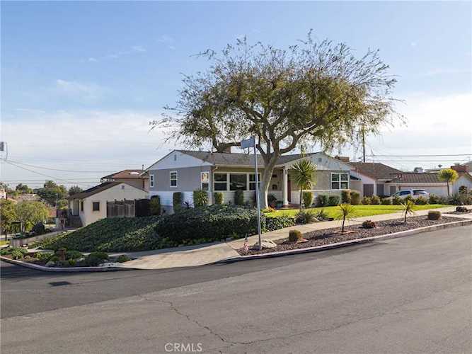1202 S S Trotwood Ave San Pedro, CA 90732 | MLS SB23019907 Photo 1