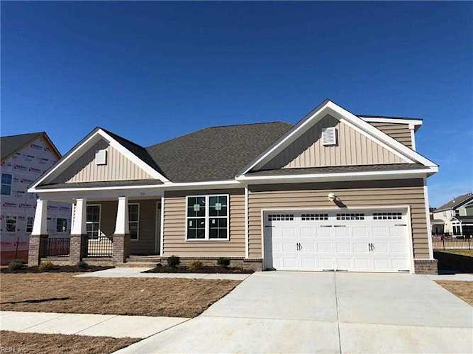 131 Abbey Rd Suffolk, VA 23434