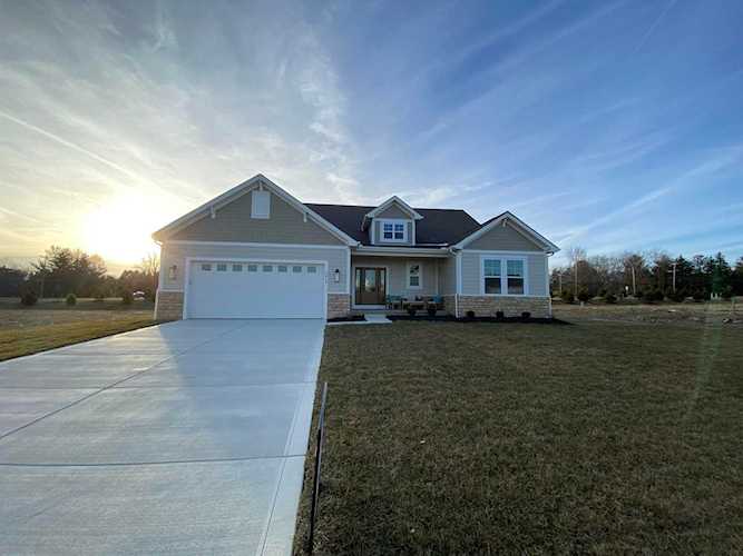 7076 Zander Way Lewis Center, OH 43035