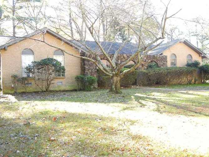 6045 Elmore Rd Bartlett, TN 38134