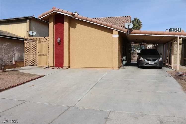 4620 Curdsen Way Las Vegas, NV 89110