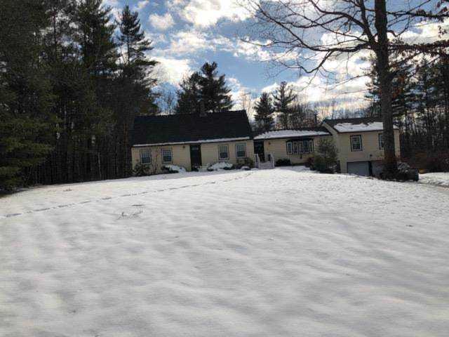 5 Sunset Dr Londonderry, NH 03053