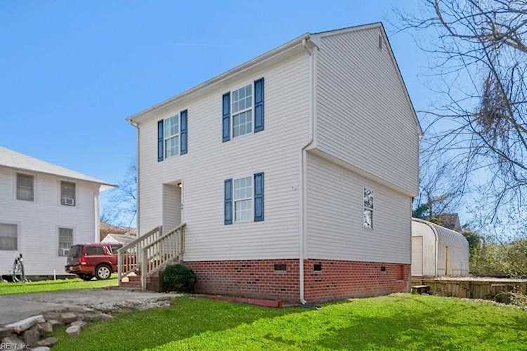 99 Highland Ave Suffolk, VA 23434