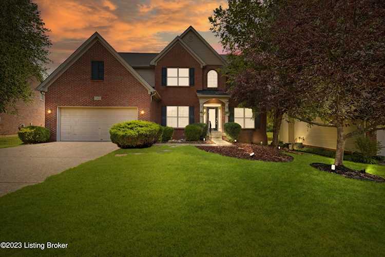 10503 Providence Dr Louisville, KY 40291