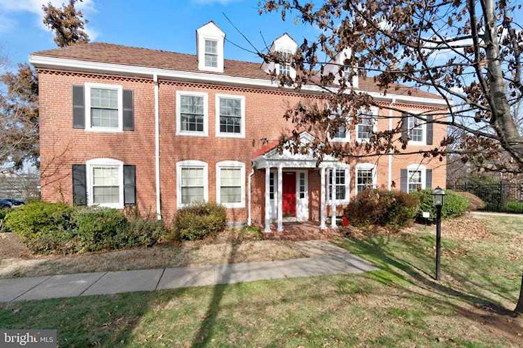 3201 S Stafford St #B2 Arlington, VA 22206 | MLS VAAR2026312 Photo 1