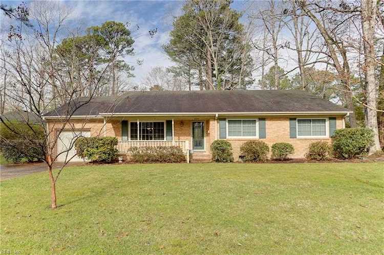 3504 W Coral Key Virginia Beach, VA 23452