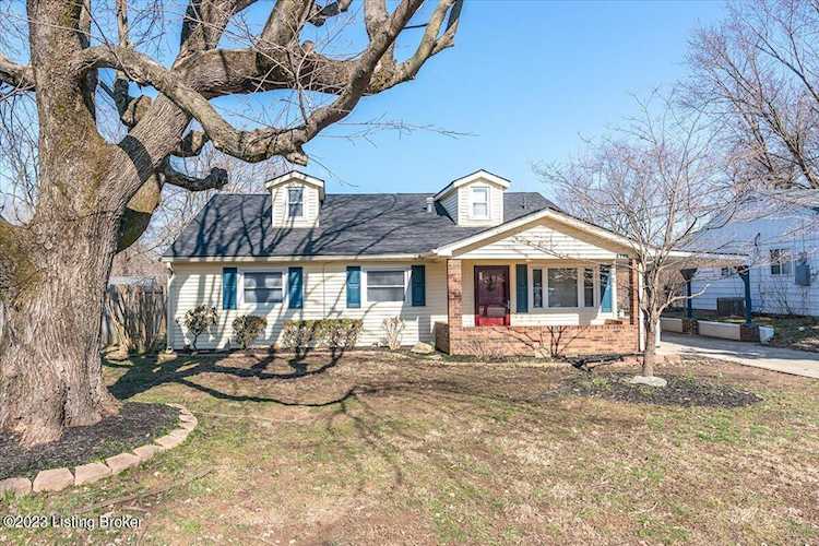 4725 Granada Dr Louisville, KY 40272
