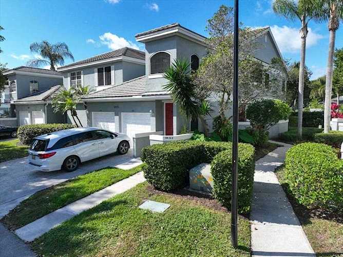 10173 Andover Coach Circle #G2 Wellington, FL 33449