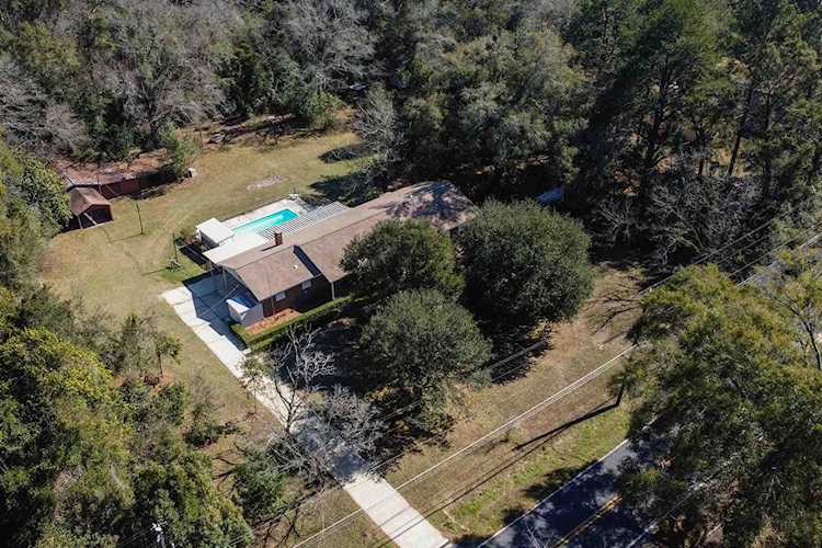 2225 Trimble Rd Tallahassee, FL 32303