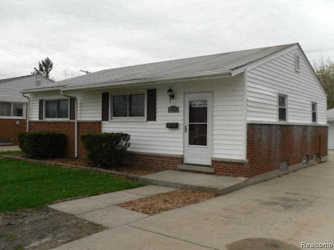 435 S Merriman Rd Westland, MI 48186 | MLS 20230006856 Photo 1