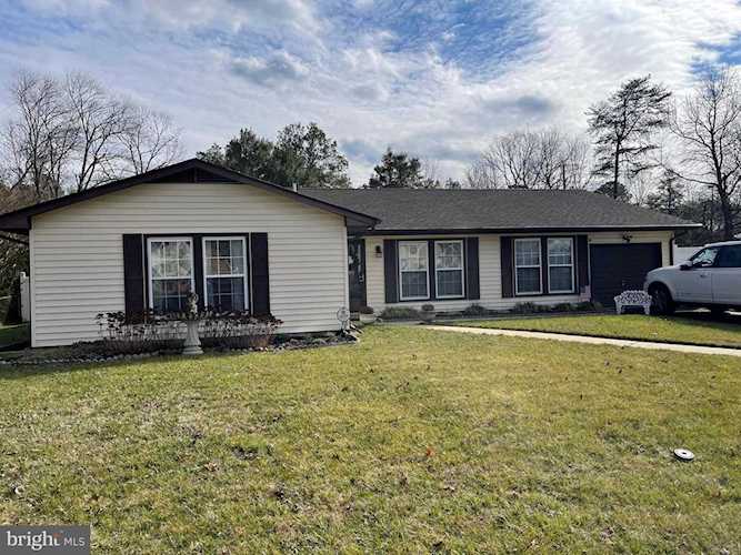610 University Dr Waldorf, MD 20602 | MLS MDCH2019936 Photo 1