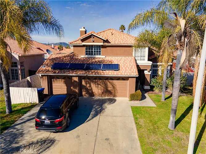 4266 Harbor Ct Hemet, CA 92545 | MLS SW23017719 Photo 1