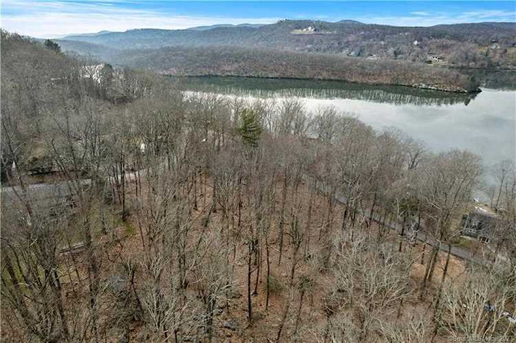 18 Candlewood Lake Drive Sherman, CT 06784