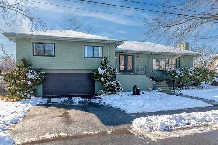 57 Leicester Road Marblehead, MA 01945