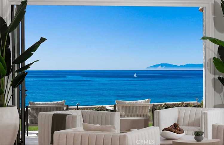 38 Pelican Crest Dr Newport Coast, CA 92657