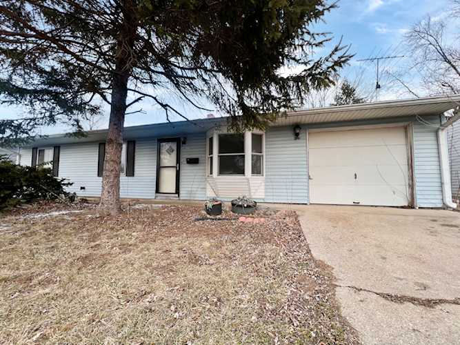 837 Highlander Dr Plainfield, IN 46168