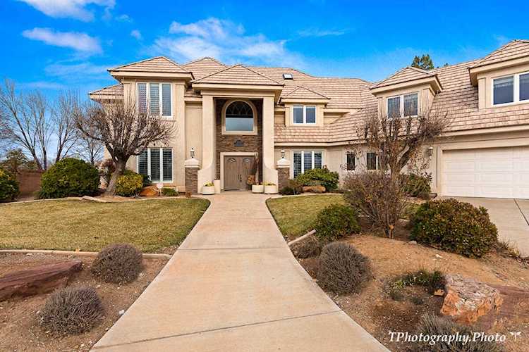 325 Damascus DR St George, UT 84790 home for sale, MLS#23-238726 - Erika Rogers Photo 1