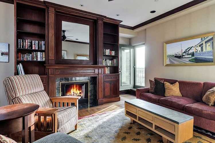 2 Clarendon St #707 Boston, MA 02116