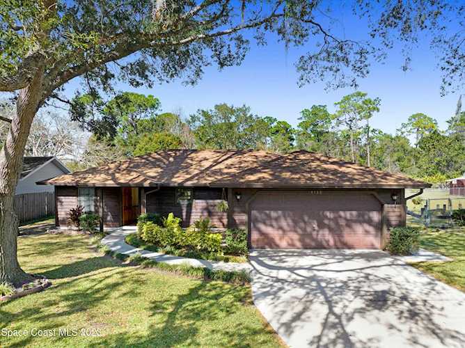 4130 Blackgum Drive Mims, FL 32754