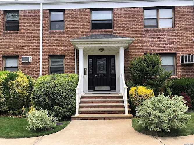 1201 E Broadway #H-23 Hewlett, NY 11557