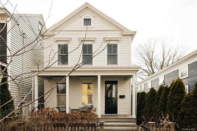 321 Union Street Hudson, NY 12534