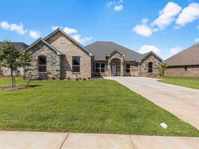 6645 Pinehurst Drive Granbury, TX 76049