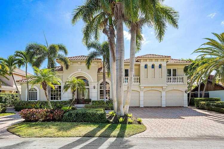 920 Hyacinth Drive Delray Beach, FL 33483