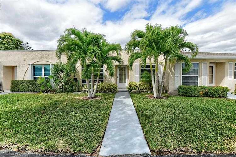 8701 Belle Aire Drive Boca Raton, FL 33433