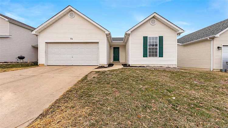 Winfield, MO Homes for Sale | See all Winfield listings here! Photo 1