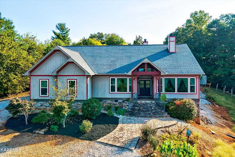 2001 Beals Chapel Rd Lenoir City, TN 37772