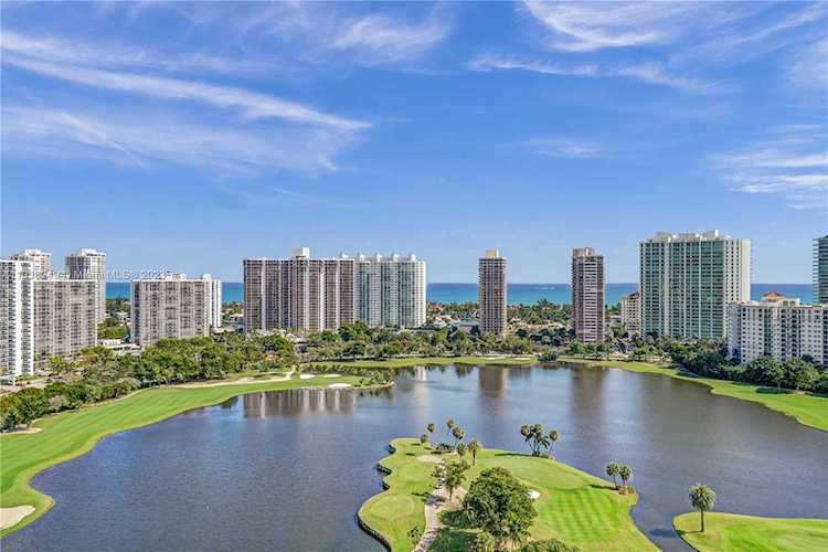 20355 NE 34th Ct #2421 Aventura, FL 33180