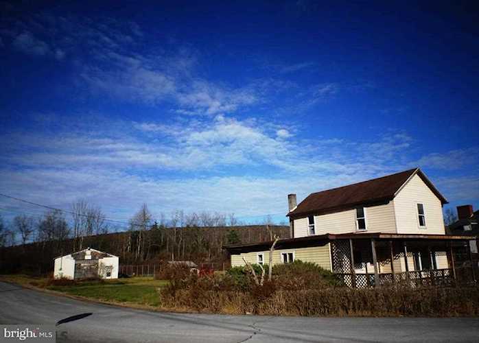 111 Birch Run Rd Snow Shoe, PA 16874