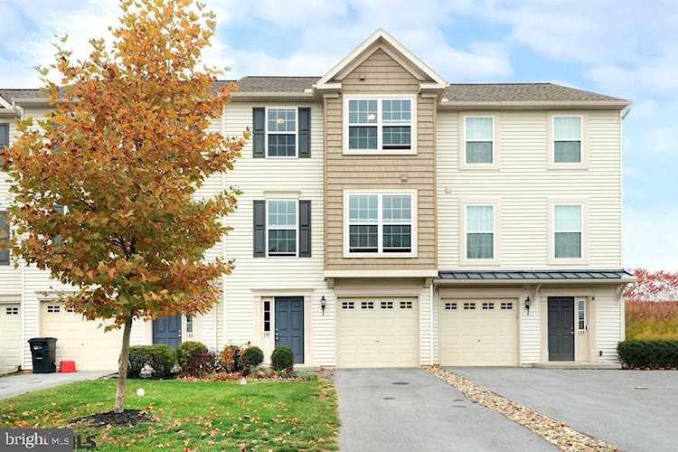 135 Barrington Lane Ln Bellefonte, PA 16827 | home for sale | KBB Photo 1