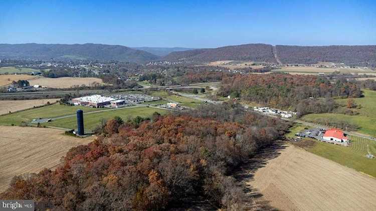 ON Zion Rd Bellefonte, PA 16823