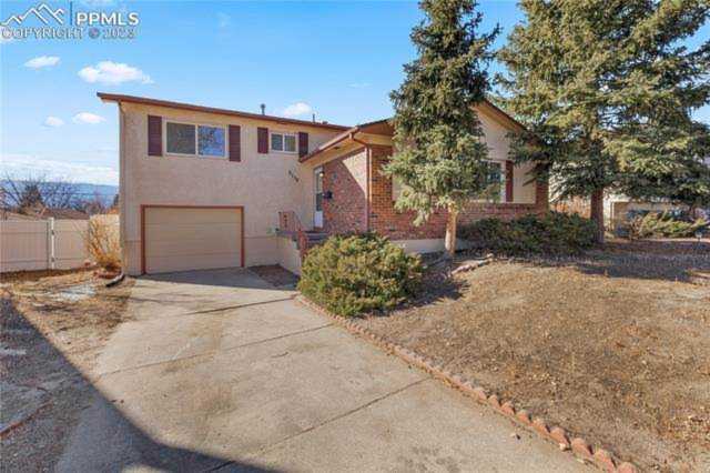 2110 Collier Avenue Colorado Springs, CO 80909