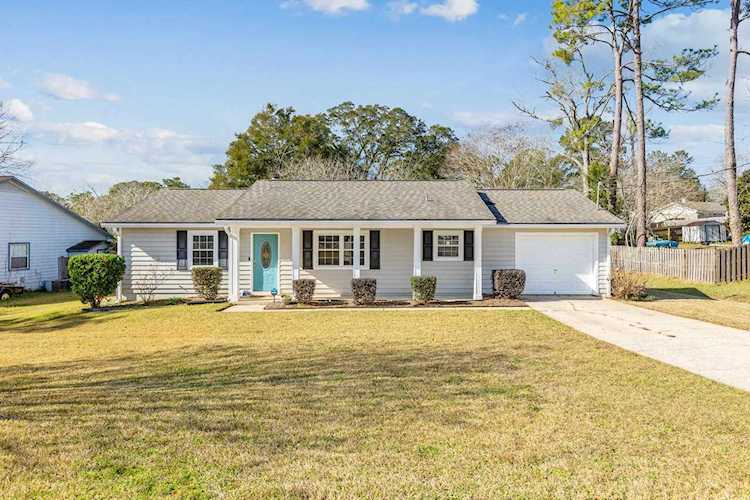 6736 Tim Tam Trl Tallahassee, FL 32309