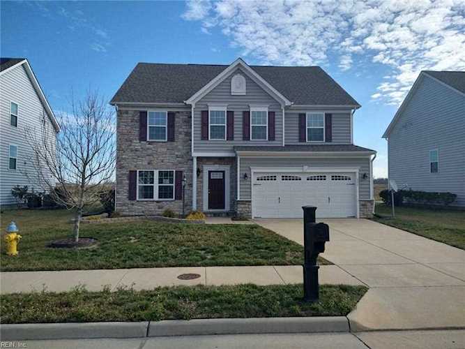 335 Spring Hill Place Smithfield, VA 23430