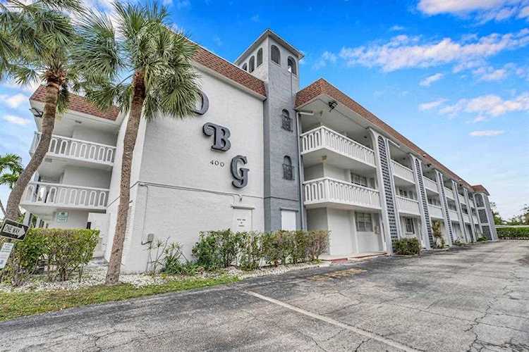 400 SE 10th Street #112 Deerfield Beach, FL 33441