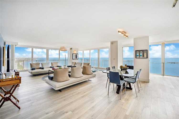 881 Ocean Dr #21H Key Biscayne, FL 33149