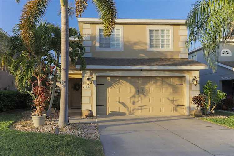 7136 Chatum Light RUN Bradenton, FL 34212