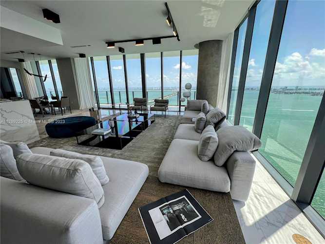 3131 NE 7th Ave #PH4901 Miami, FL 33137