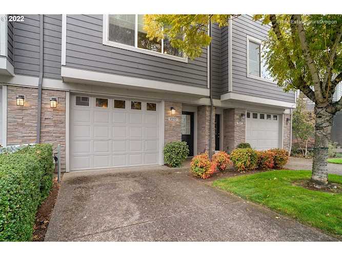 9255 SW Sweek DR Tualatin, OR 97062