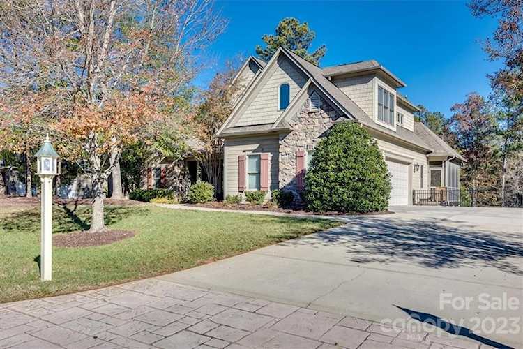 258 Ridge Reserve Dr Lake Wylie, SC 29710