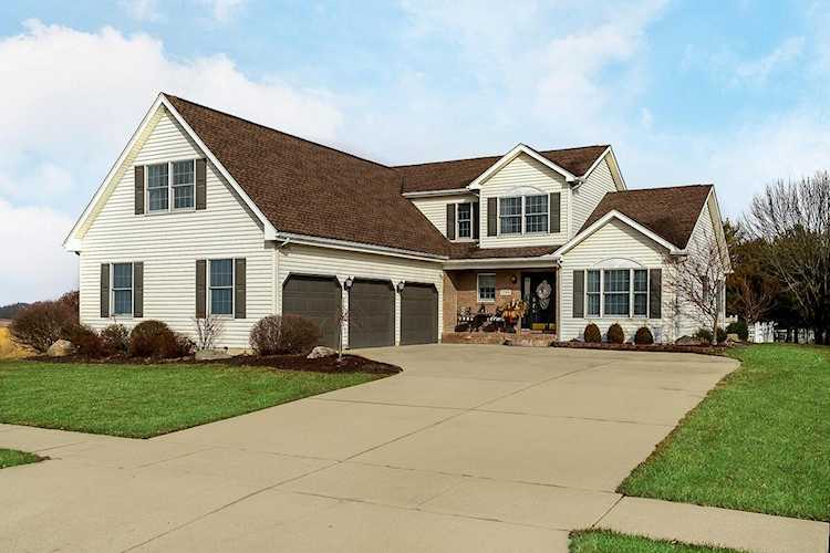 1260 Eastwood Drive Circleville, OH 43113 | MLS 223003232 Photo 1