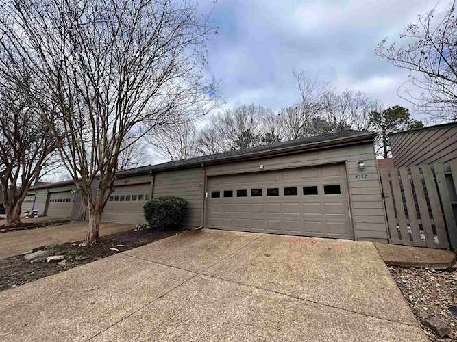 8172 Ravenhill Dr Germantown, TN 38138 | MLS 10141030 Photo 1