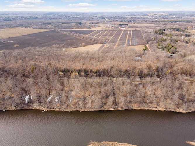 xxx Arcola Trail N Stillwater, MN 55082