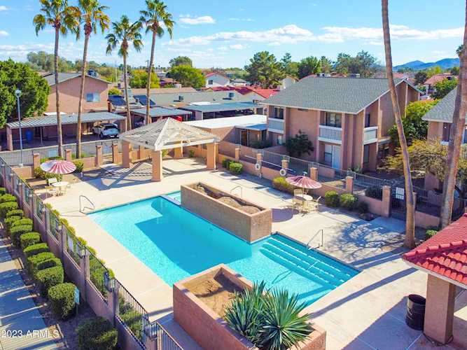 2837 E Tracy Lane #1 Phoenix, AZ 85032