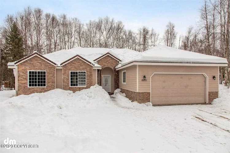 6201 S Settlers Bay Dr Wasilla, AK 99623