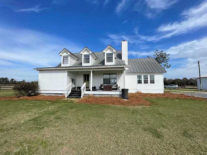 289 Mockingbird Ln Chattahoochee, FL 32324